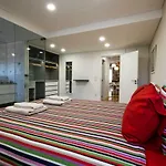 Apartment Casa Touriga 129 *